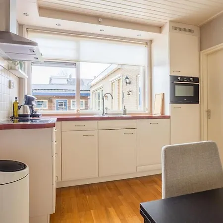 Appartement Comfy House 100 M2 *free Wifi + Free Parking