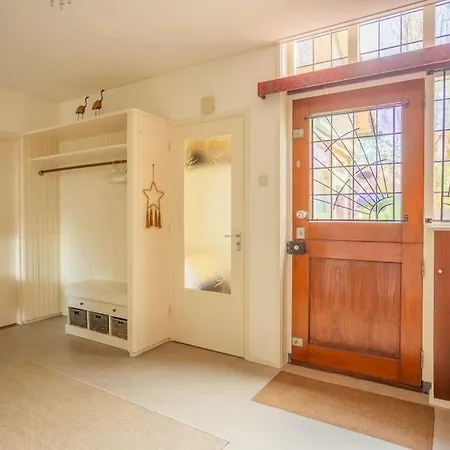 Comfy House 100 M2 *free Wifi + Free Parking Appartement